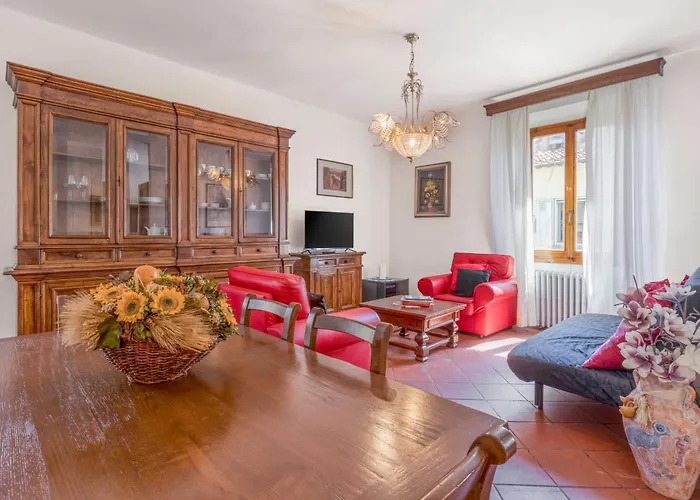 Chiara Apartment In Porta San Frediano Florence